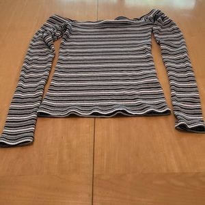 Hollister off the shoulders slim tee